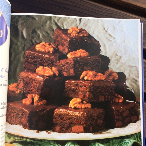 Favorite Brand Name Bake Sale Cookbook - Picture 7 of 10